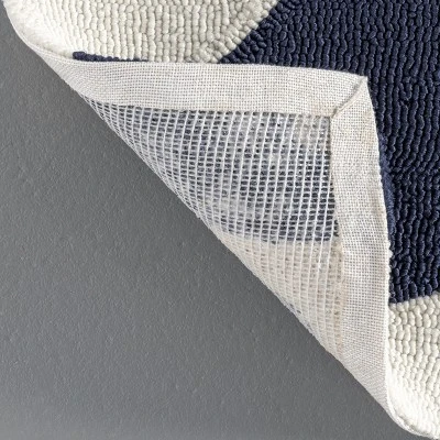 NuLOOM Hand Hooked Vivienne Indoor/ Outdoor Patio Area Rug - Image 6