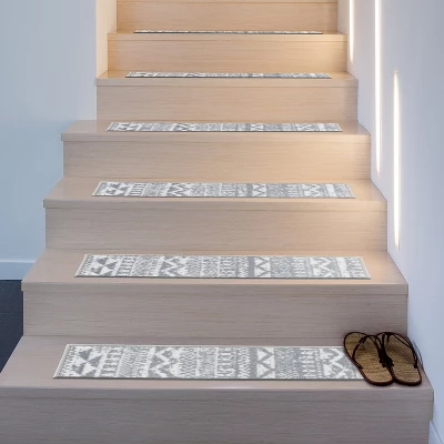 World Rug Gallery Modern Geometric Non-Slip Stair Treads