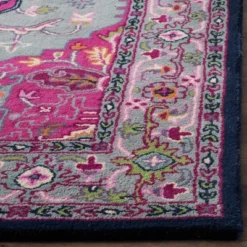 Alden Medallion Area Rug - Safavieh